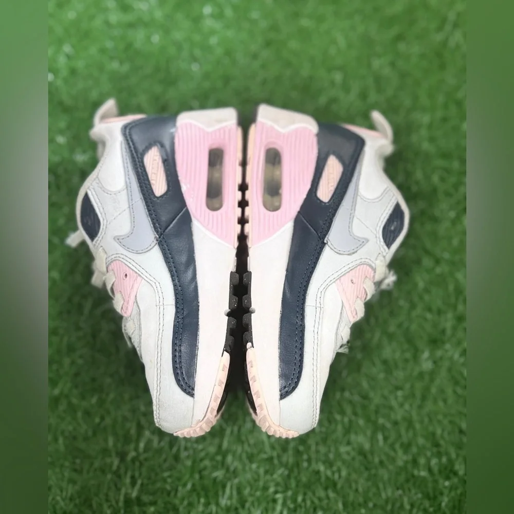 Nike‎ Air Max 90 Easyon White/Wolf Grey-Pink Foam (HF6357 104) - 10.5 C